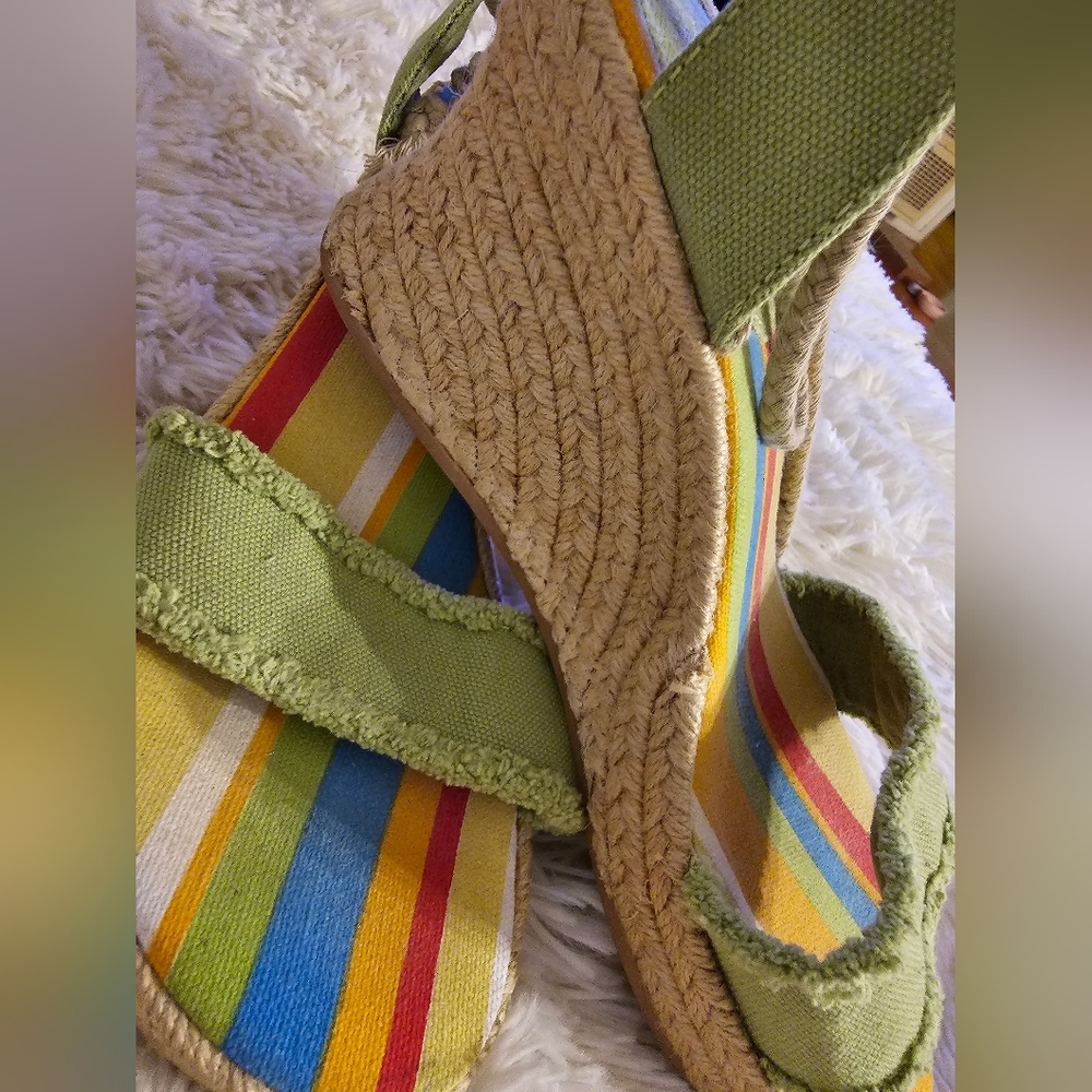 Natural Reflections Espadrilles - image 3